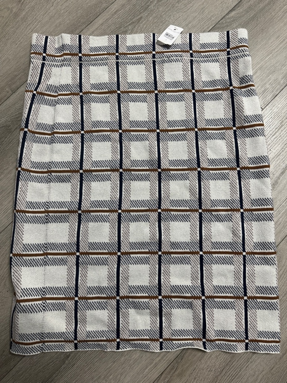 Ann Taylor White Plaid Knit Pencil Skirt with Navy and Brown Windowpane